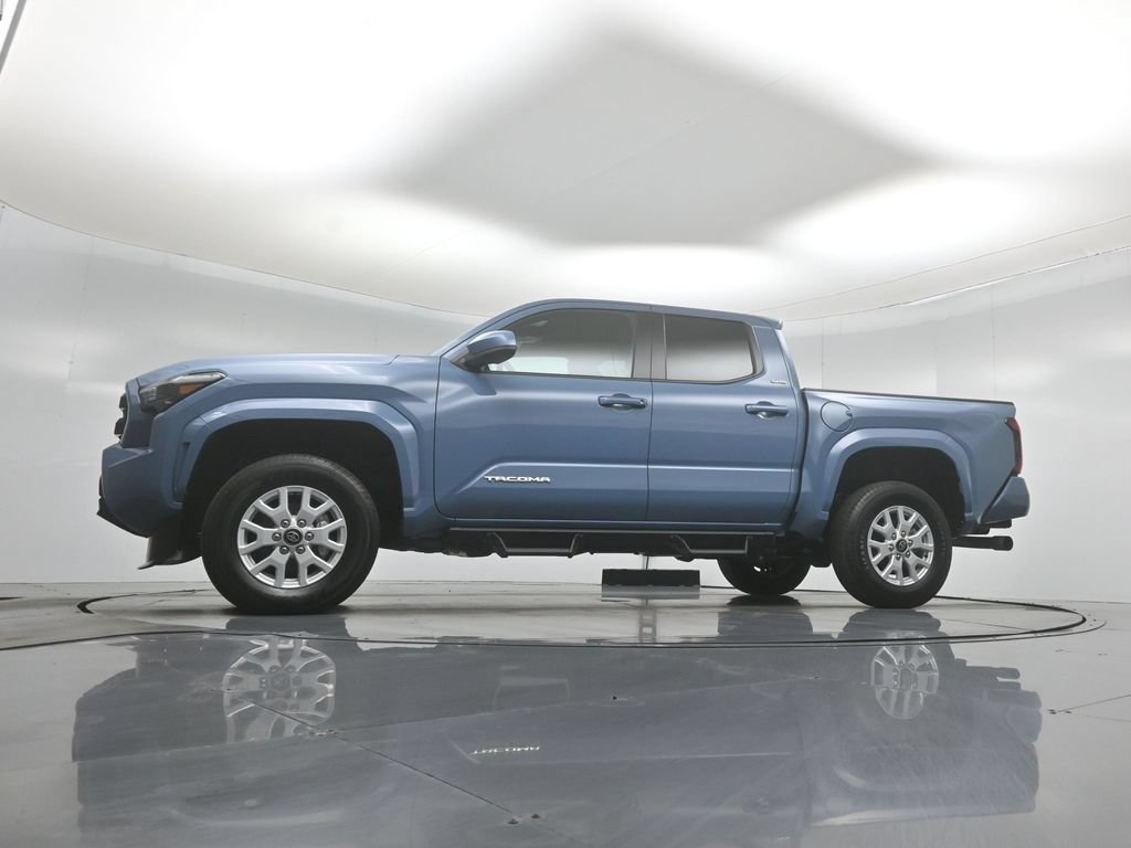 Used 2026 Toyota Tacoma SR5 AWD/4WD image 50