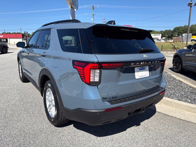 New 2027 Ford Explorer Active RWD image 9