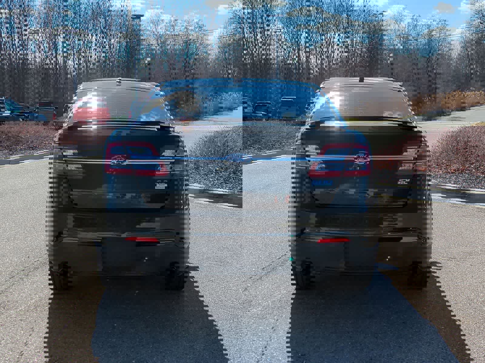 Used 2015 Ford Taurus SHO w/ Technology Package image 7