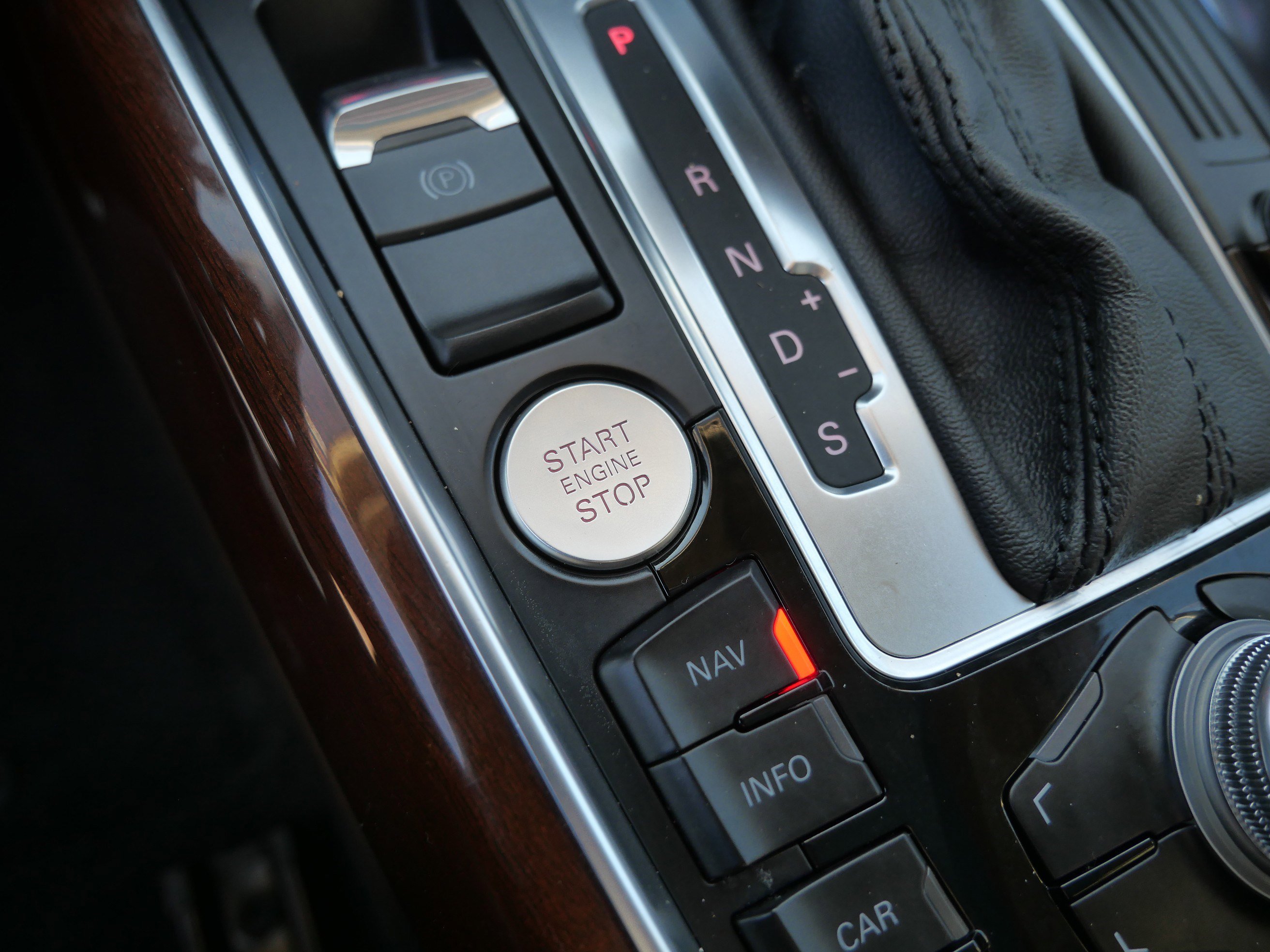 Used 2012 Audi Q5 3.2 Premium Plus image 30