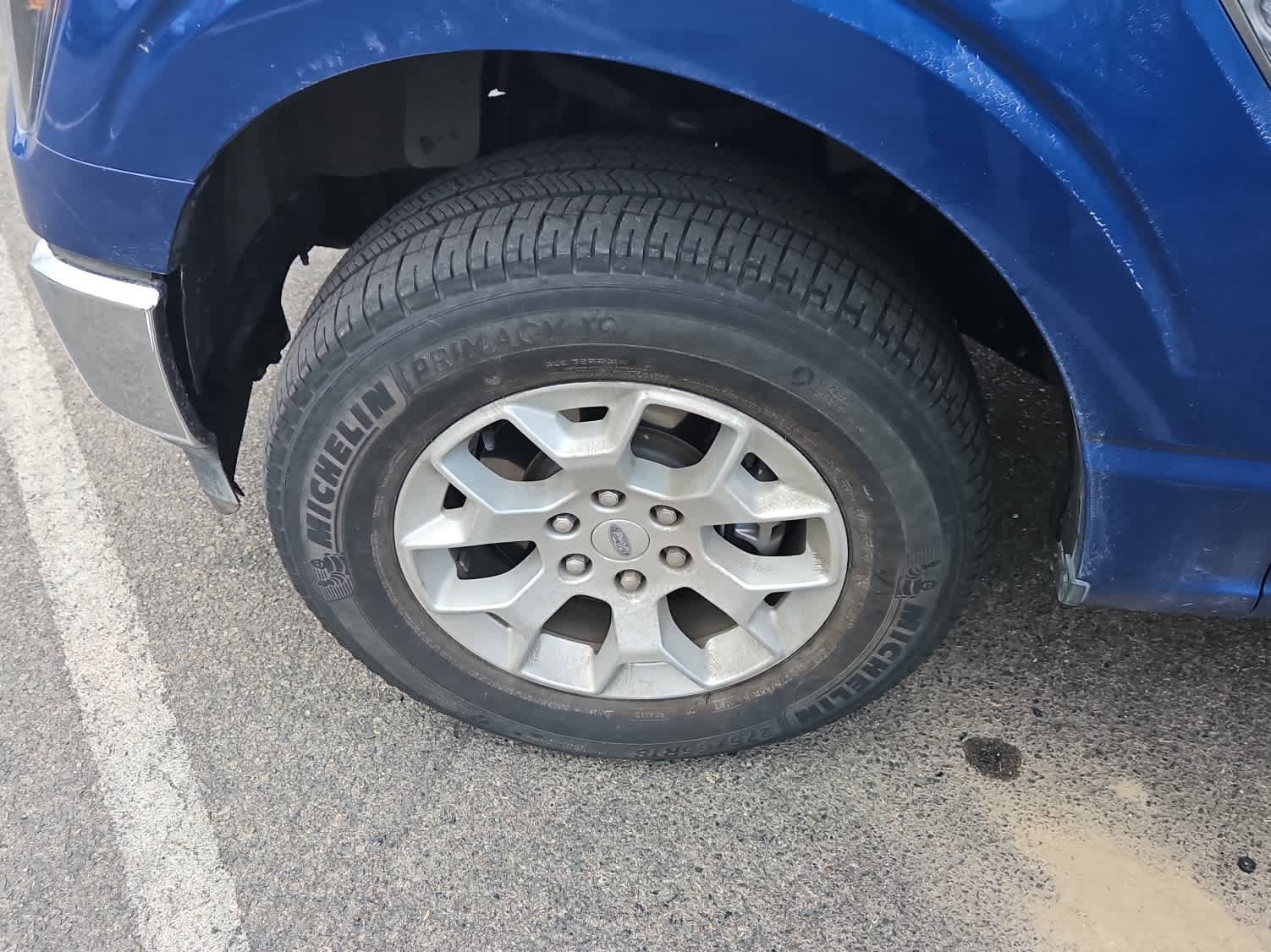 Used 2023 Ford F150 XLT image 3