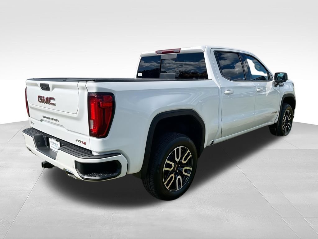 Used 2023 GMC Sierra 1500 AT4 w/ AT4 Preferred Package AWD/4WD image 8