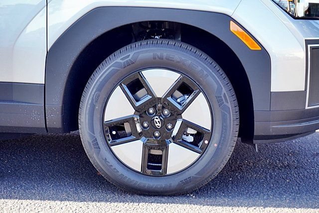 New 2026 Hyundai Santa Fe SEL FWD image 8