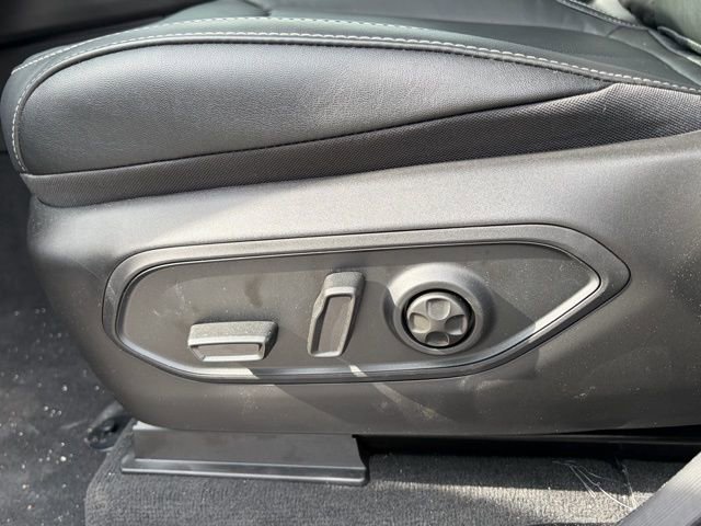 New 2026 Jeep Grand Cherokee Limited AWD/4WD image 17