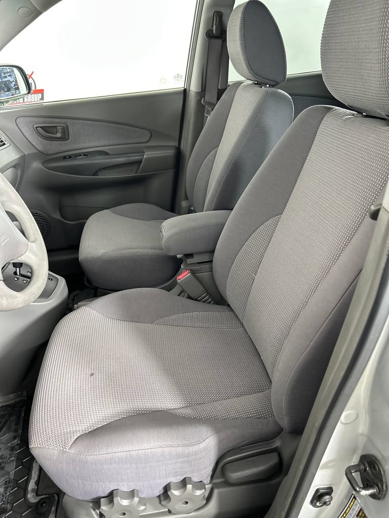 Used 2008 Hyundai Tucson GLS FWD image 11