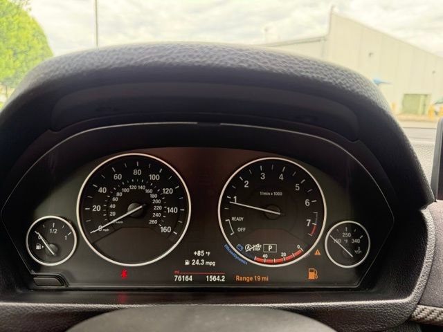 Used 2016 BMW 320i xDrive Sedan AWD/4WD image 21