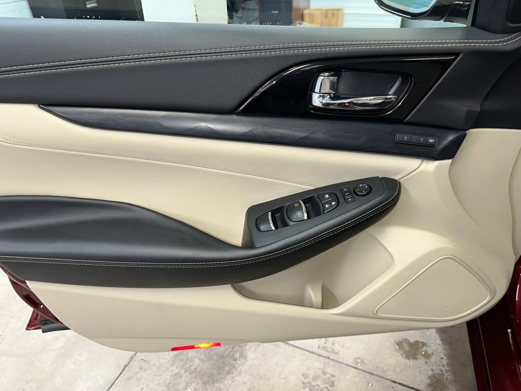 Used 2021 Nissan Maxima Platinum w/ Sport Mat Group image 5