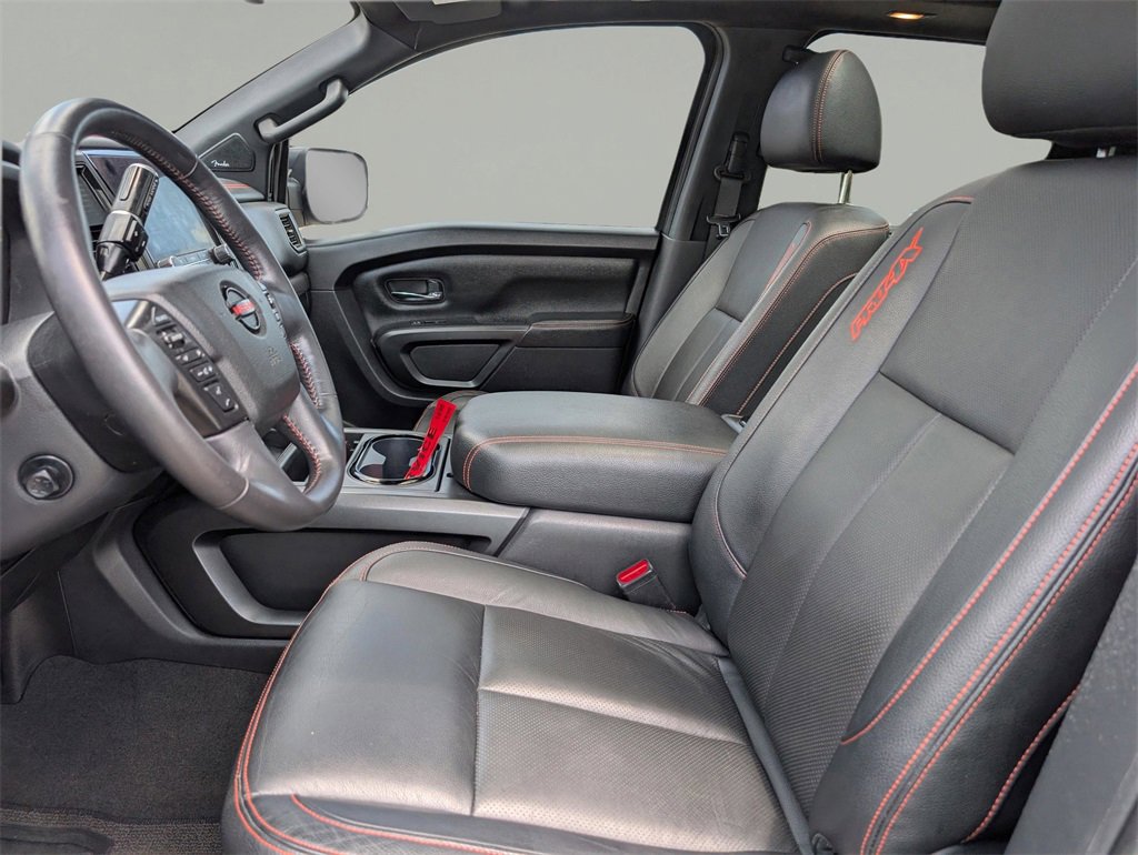 Used 2021 Nissan Titan PRO-4X w/ Pro-4x Convenience Package image 17