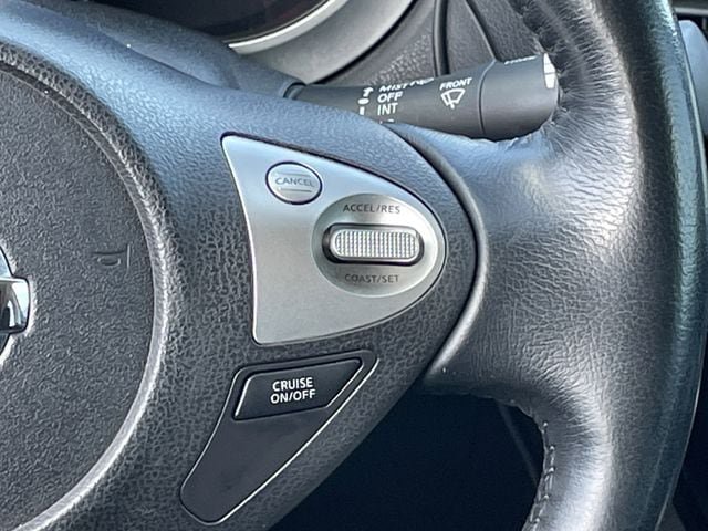 Used 2015 Nissan Juke SV w/ Technology Package FWD image 14
