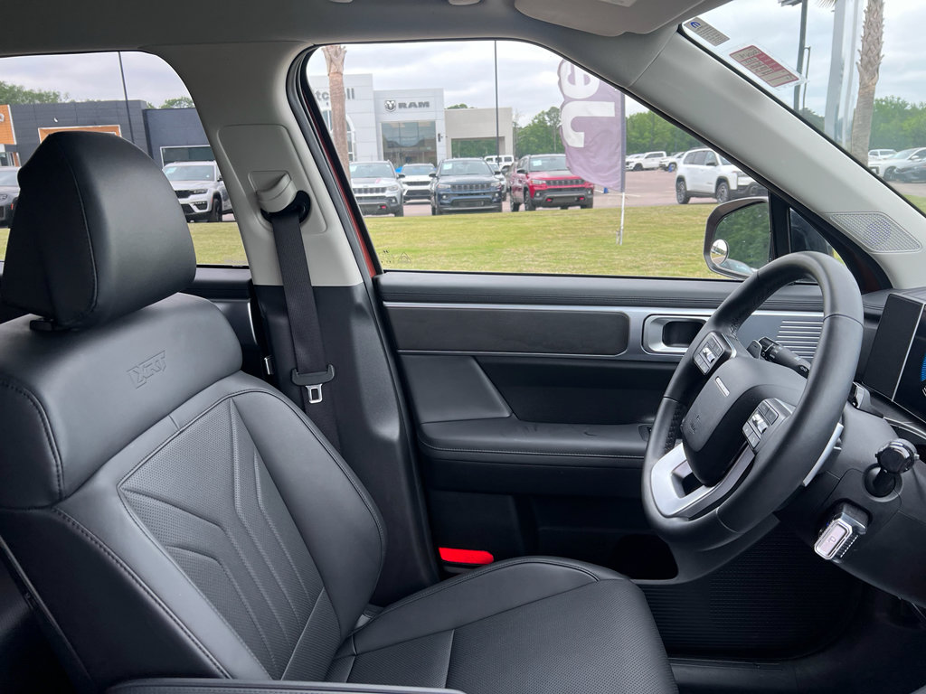 Used 2025 Hyundai Santa Fe XRT AWD/4WD image 19