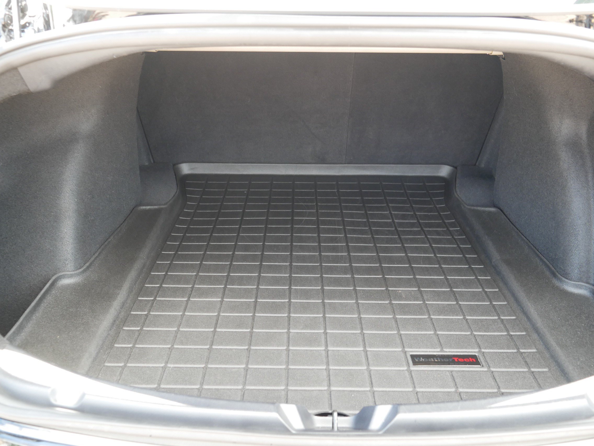 Used 2020 Tesla Model 3 Standard Range RWD image 18