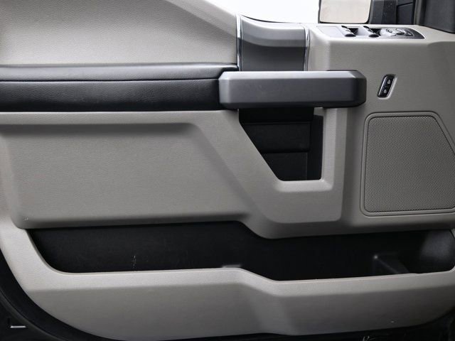 Used 2020 Ford F150 XLT w/ Equipment Group 302A Luxury image 18