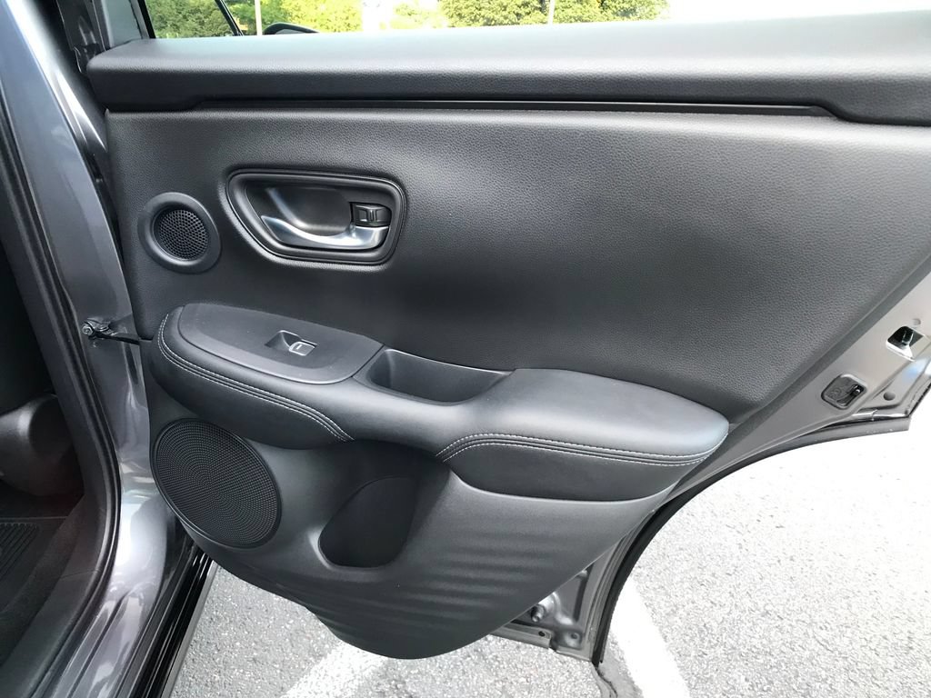 Certified 2025 Honda HR-V EX-L image 30