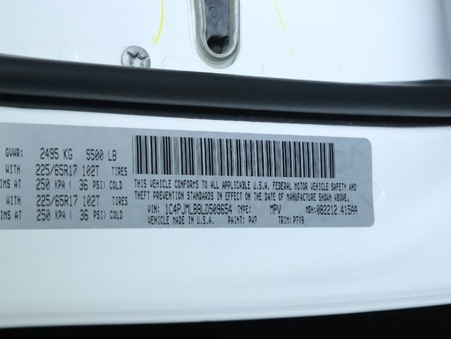 Used 2020 Jeep Cherokee Latitude Plus image 20