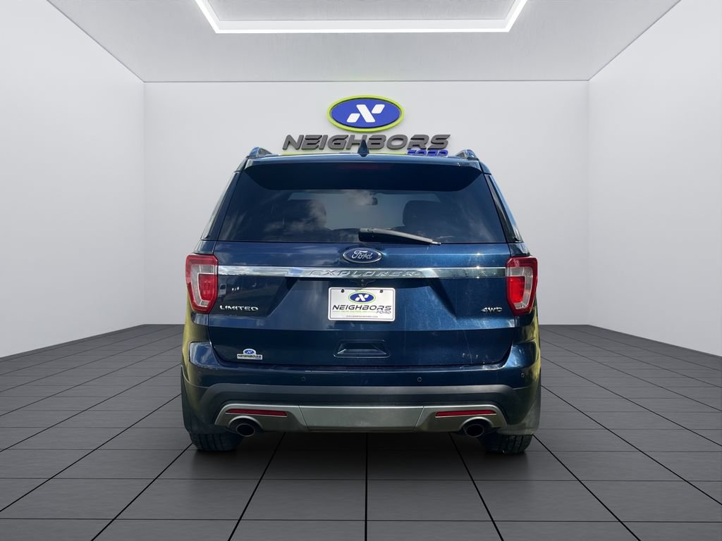 Used 2017 Ford Explorer Limited w/ Equipment Group 301A AWD/4WD image 5