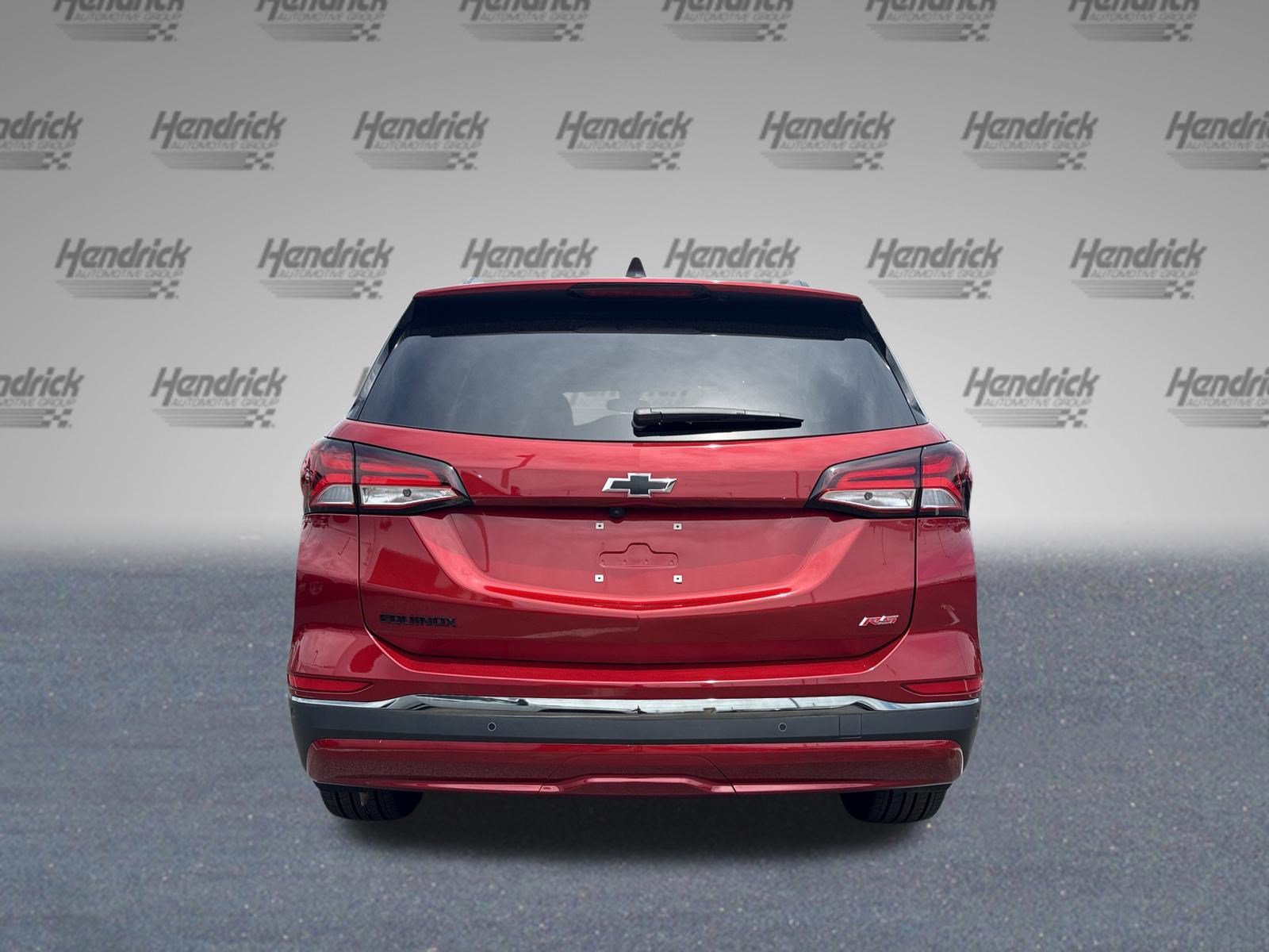 Used 2023 Chevrolet Equinox RS w/ RS Leather Package FWD image 9
