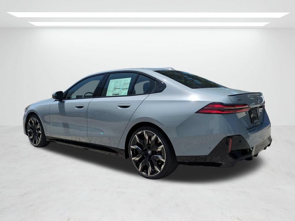 New 2027 BMW 530i xDrive w/ M Sport Package AWD/4WD image 6