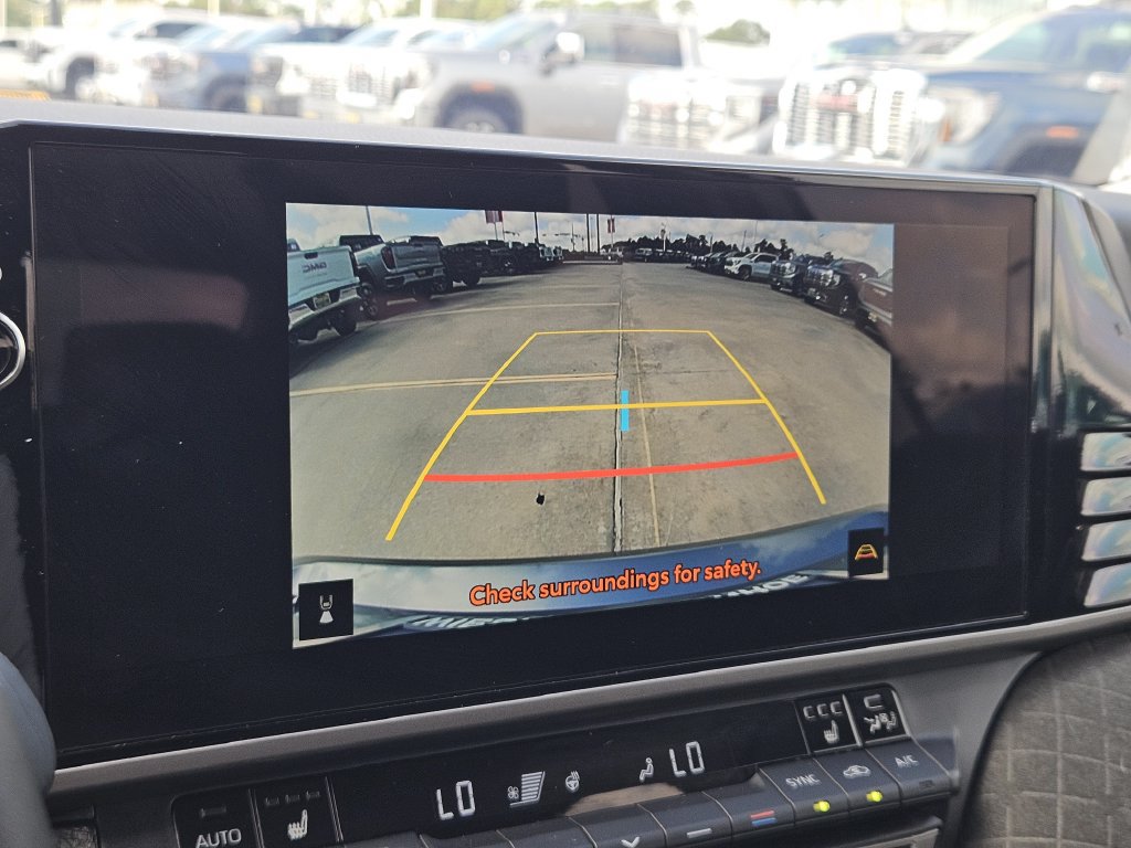Used 2026 Toyota Camry XLE FWD image 19