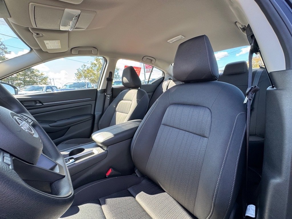 Certified 2025 Nissan Altima 2.5 S image 14