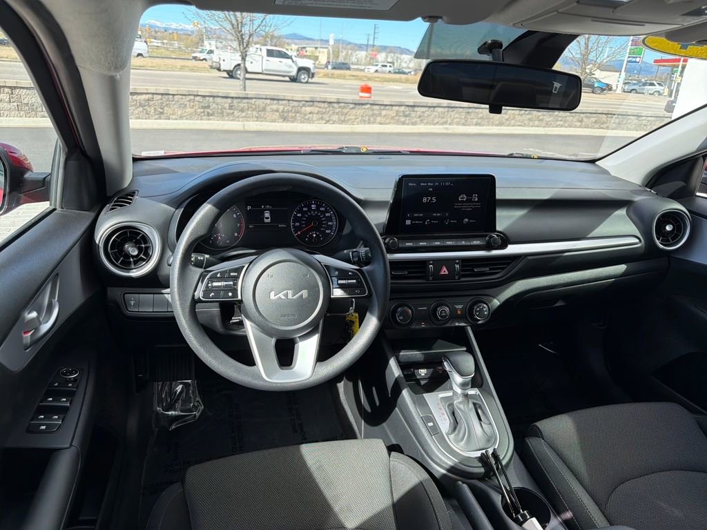 Used 2024 Kia Forte LXS image 13