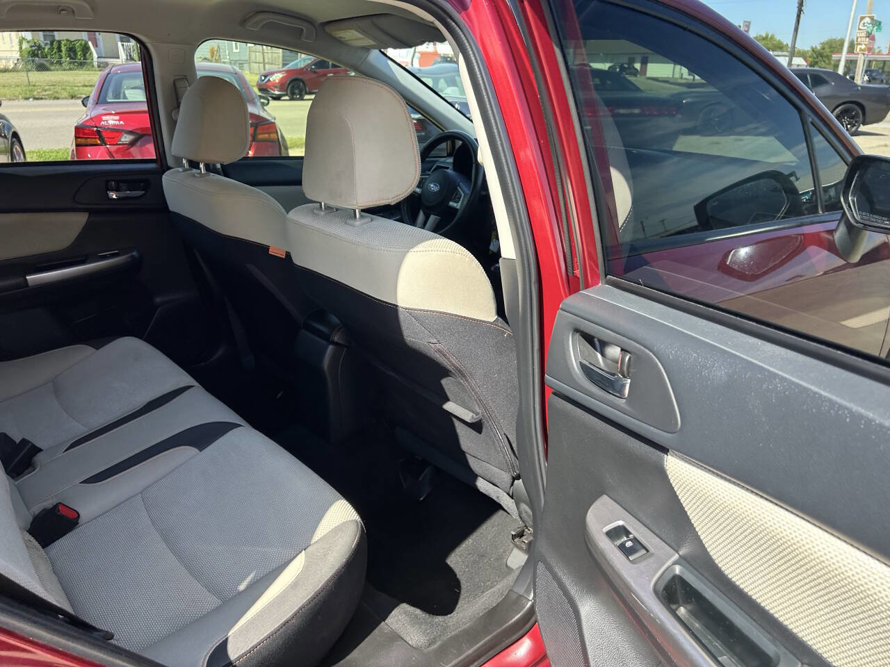 Used 2017 Subaru Crosstrek 2.0i Premium image 23