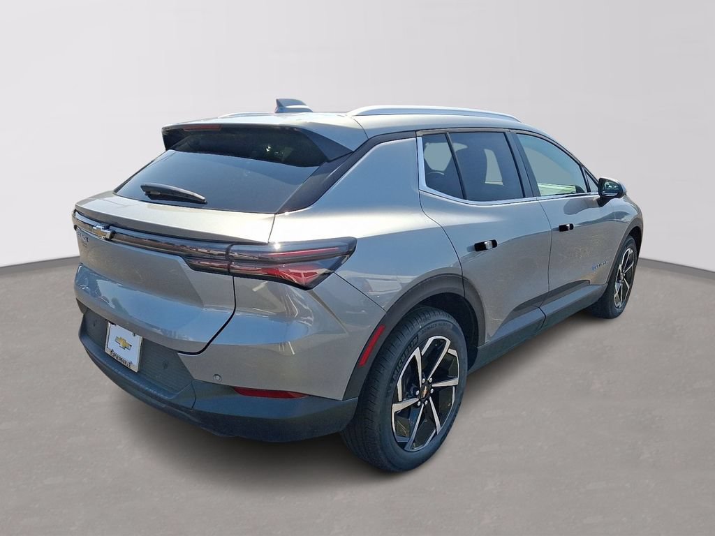 New 2026 Chevrolet Equinox EV LT FWD image 4
