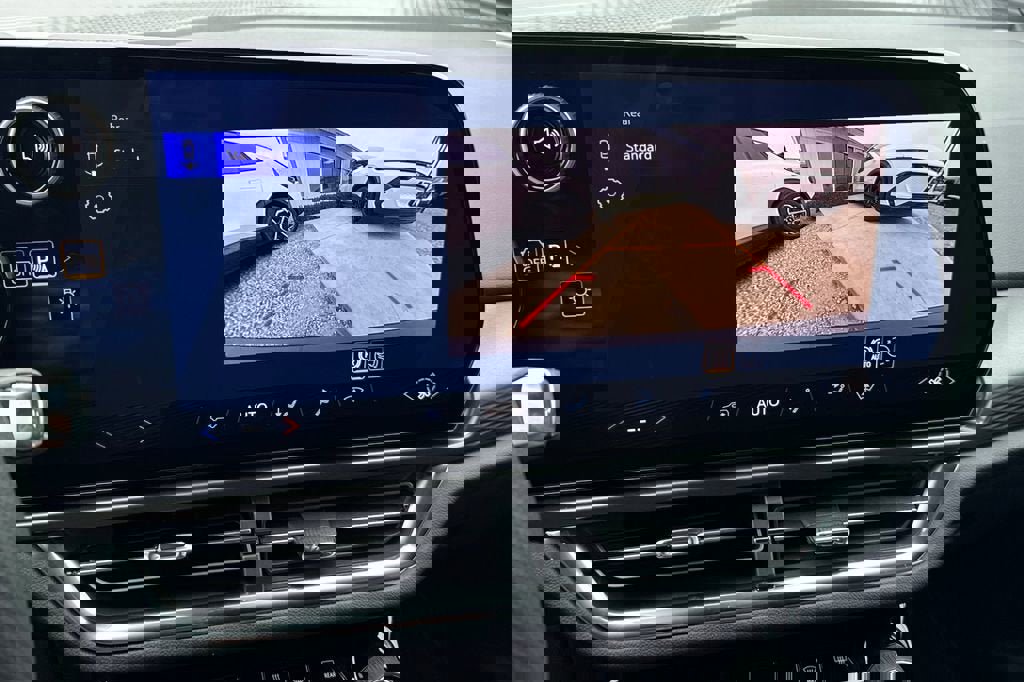 New 2026 Chevrolet Equinox EV LT w/ LPO, Blackout Package image 20