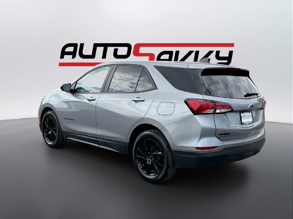 Used 2024 Chevrolet Equinox LS w/ LS Convenience Package FWD image 5