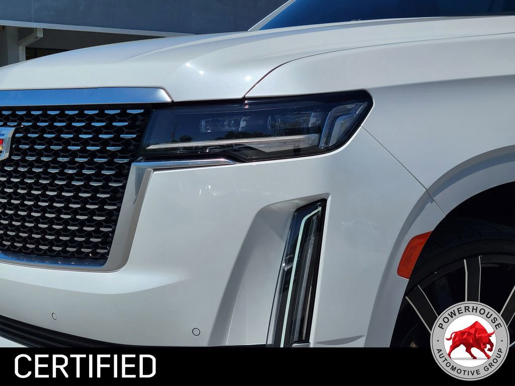 Used 2022 Cadillac Escalade Premium Luxury image 11