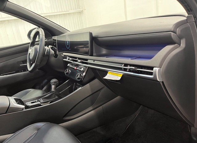 Used 2026 Hyundai Santa Cruz Limited AWD/4WD image 16