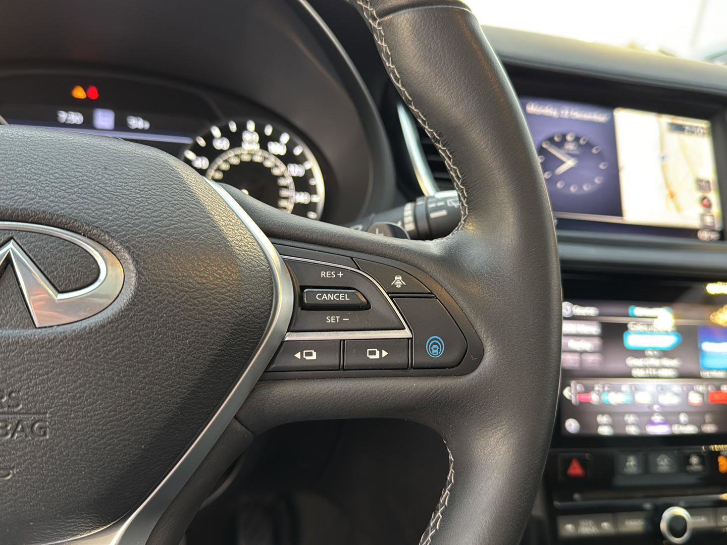 Used 2023 INFINITI QX50 Sport image 19