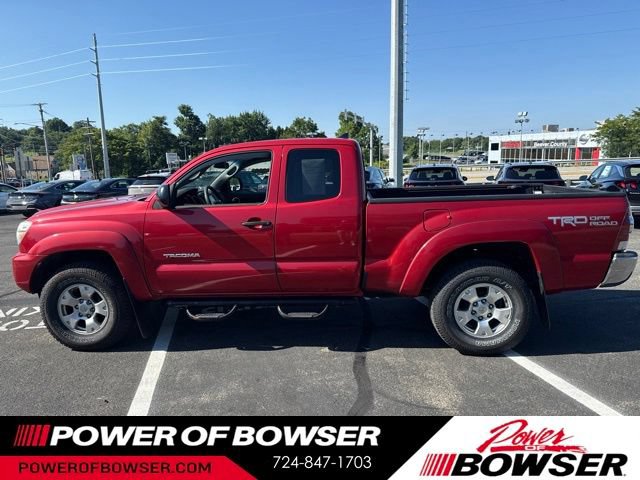 Used 2014 Toyota Tacoma 4x4 Access Cab V6 w/ TRD Off-Road Package image 5