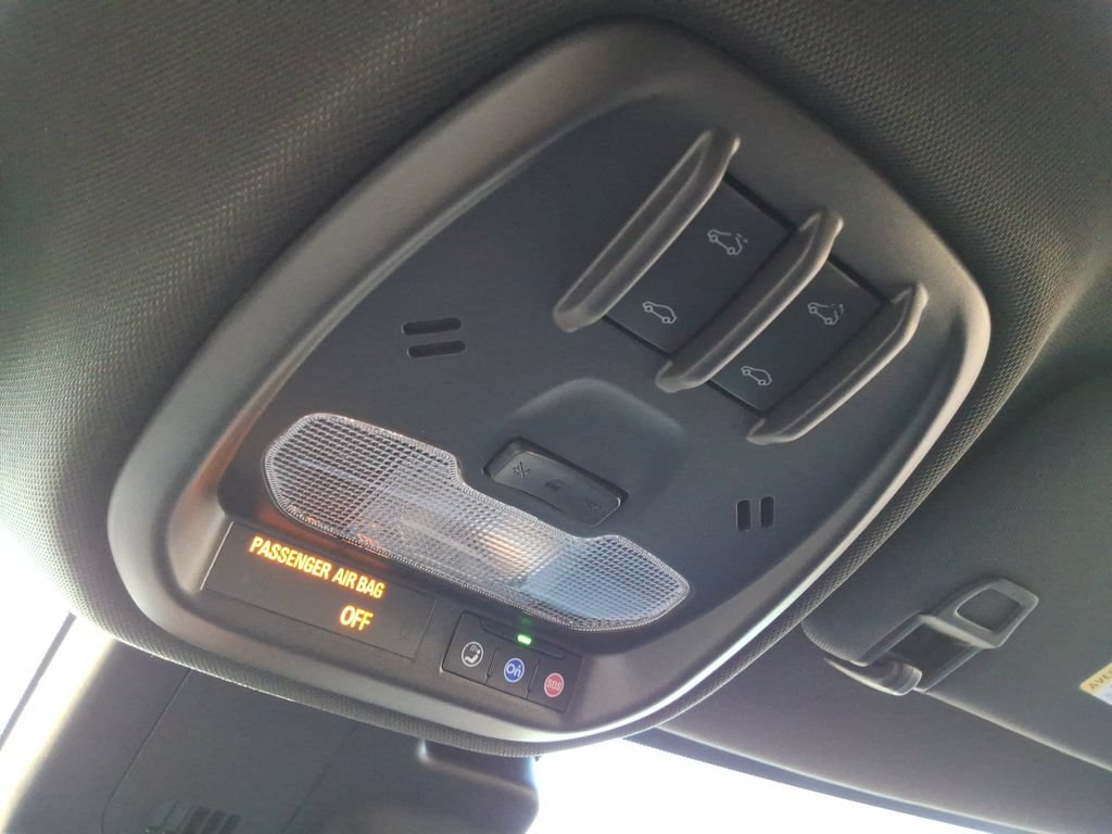 New 2026 Chevrolet Trax RS w/ Sunroof Package FWD image 34