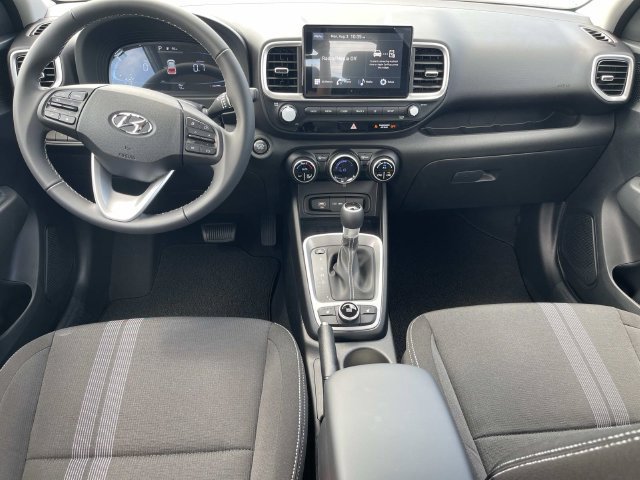 New 2026 Hyundai Venue SEL FWD image 15