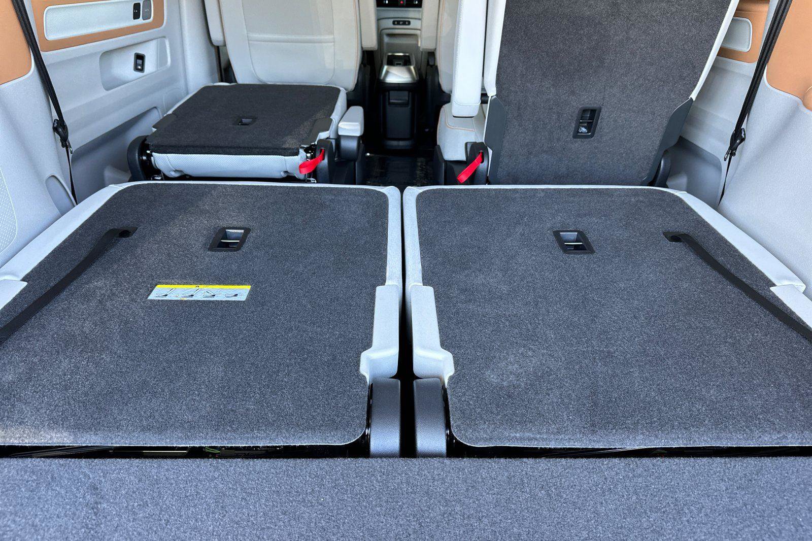 New 2025 Volkswagen ID. Buzz Pro S Plus image 15