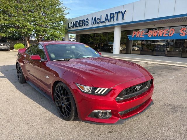 Used 2016 Ford Mustang GT RWD image 2