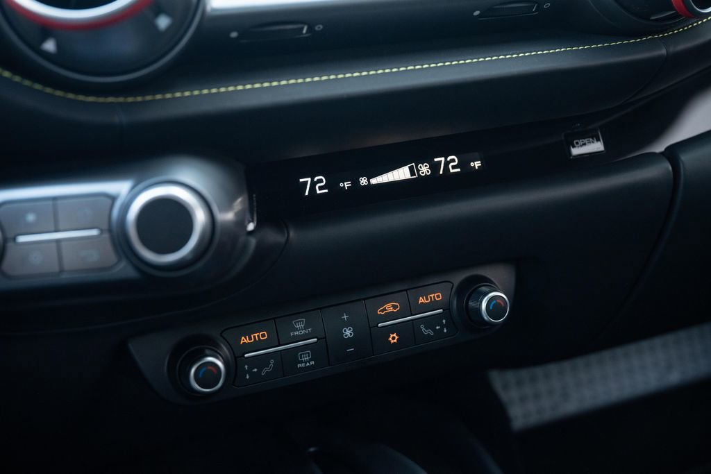 Used 2020 Ferrari 812 Superfast image 46