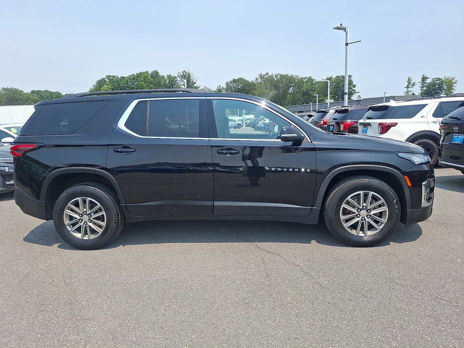 Certified 2023 Chevrolet Traverse LT AWD/4WD image 7
