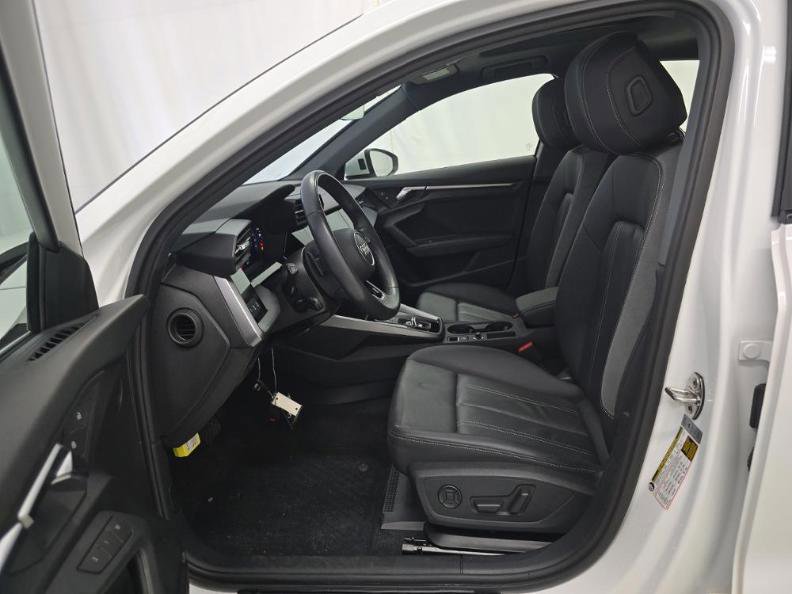 Used 2023 Audi A3 2.0T Premium w/ Convenience Package FWD image 10