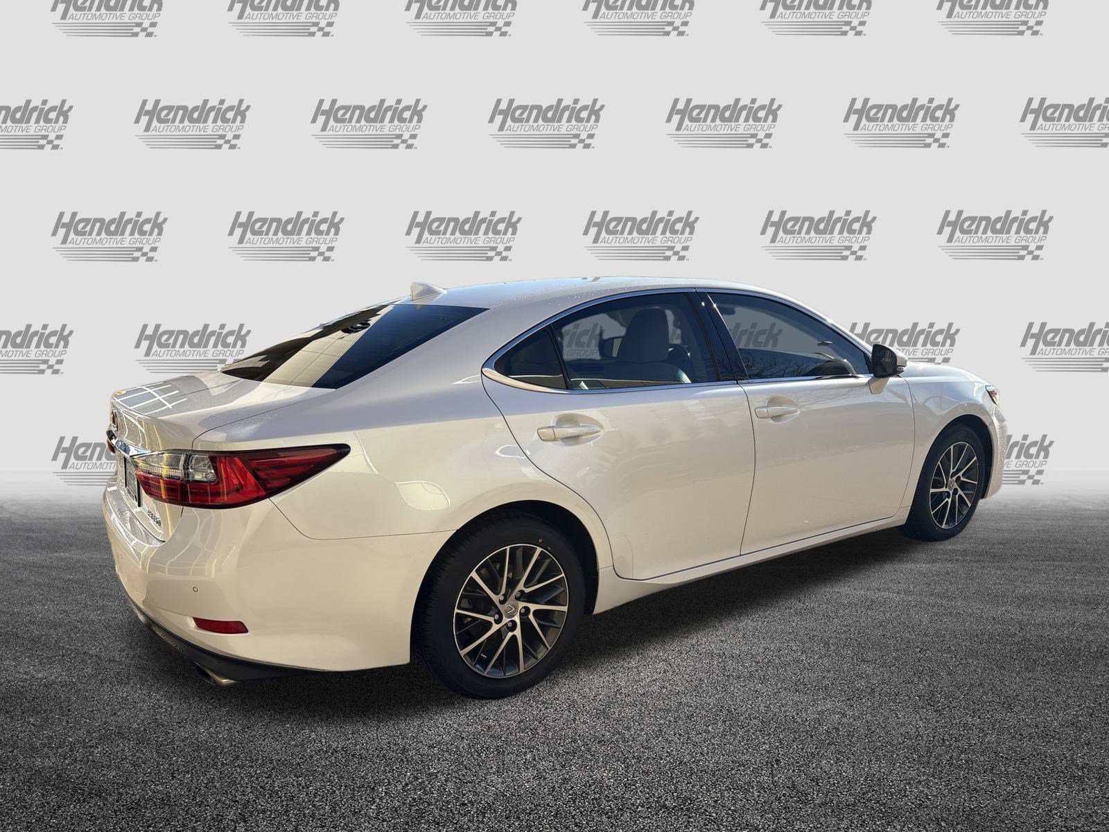 Used 2017 Lexus ES 350 image 10