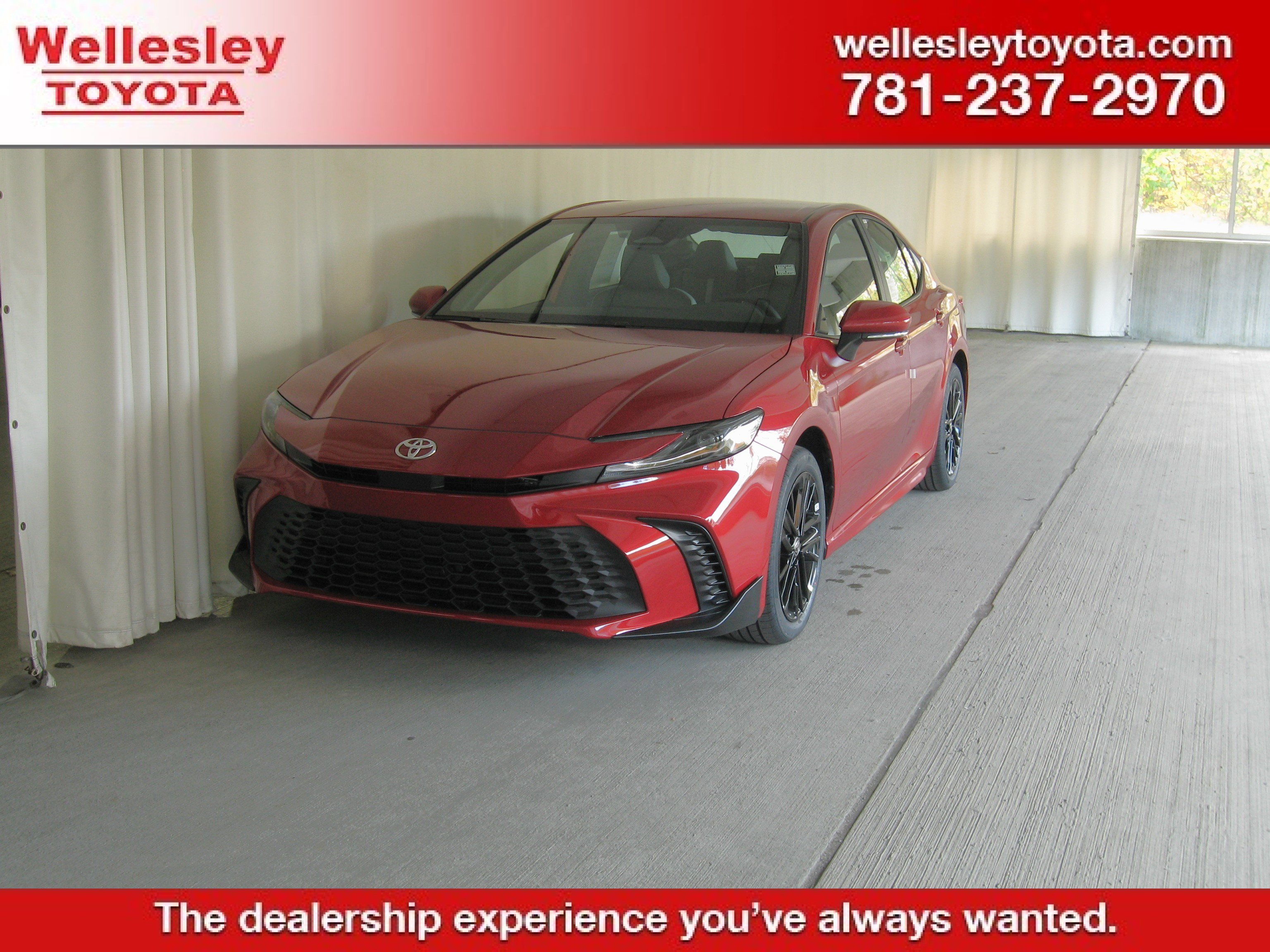 New 2026 Toyota Camry SE video 1