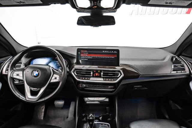 Used 2024 BMW X4 xDrive30i AWD/4WD image 12