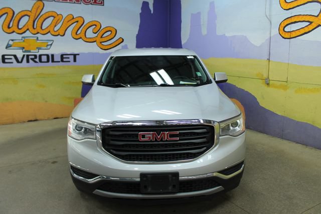 Used 2017 GMC Acadia SLE FWD image 3