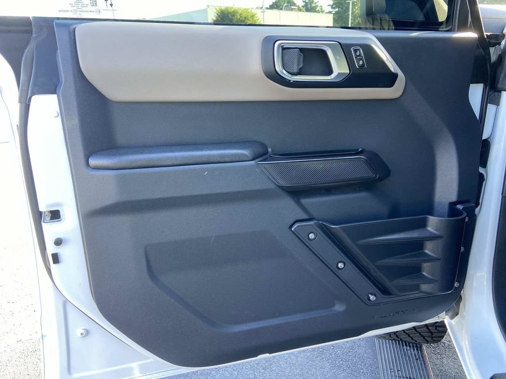 Used 2024 Ford Bronco Wildtrak AWD/4WD image 18