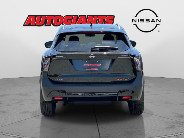 New 2026 Nissan Kicks SR w/ SR Premium Package AWD/4WD image 4