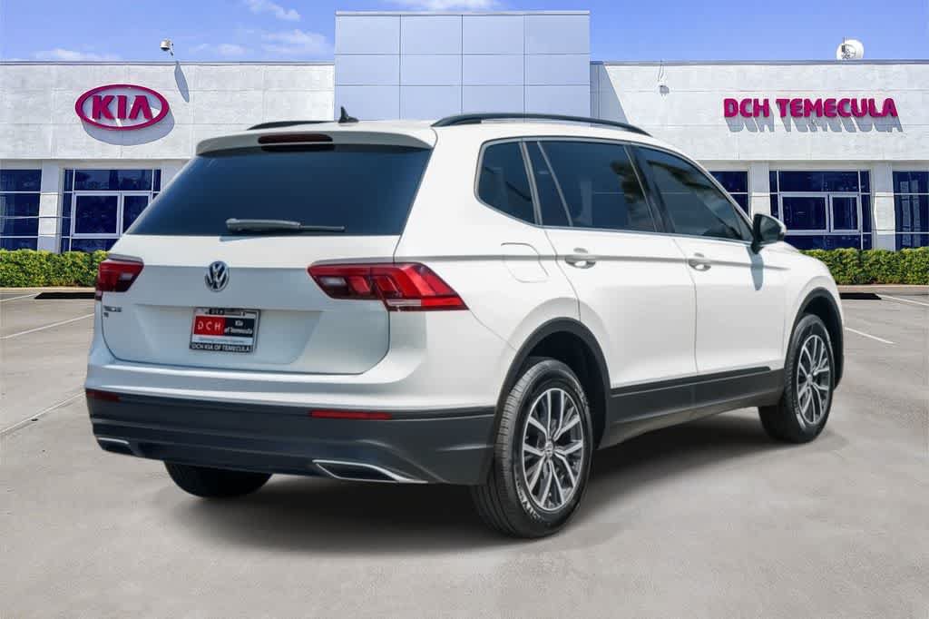 Used 2019 Volkswagen Tiguan SE w/ Panoramic Sunroof Package FWD image 4