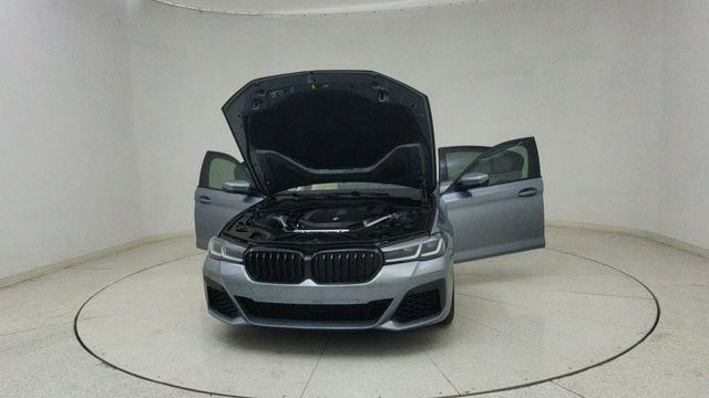 Used 2023 BMW 540i w/ M Sport Package image 71