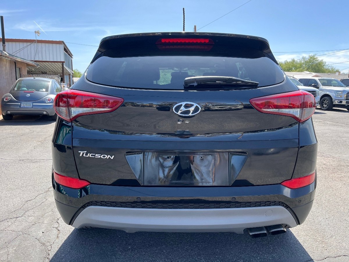 Used 2017 Hyundai Tucson Value FWD image 6