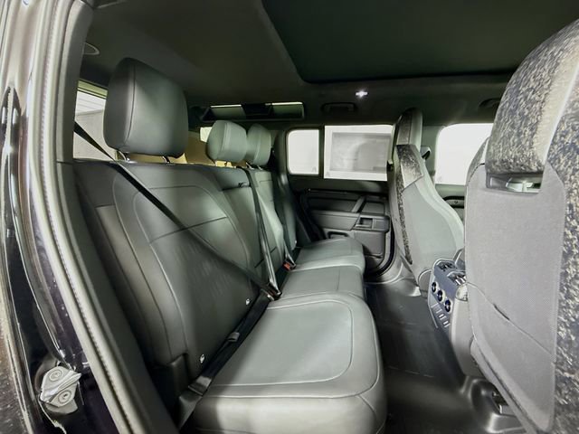 New 2026 Land Rover Defender 110 OCTA AWD/4WD image 29