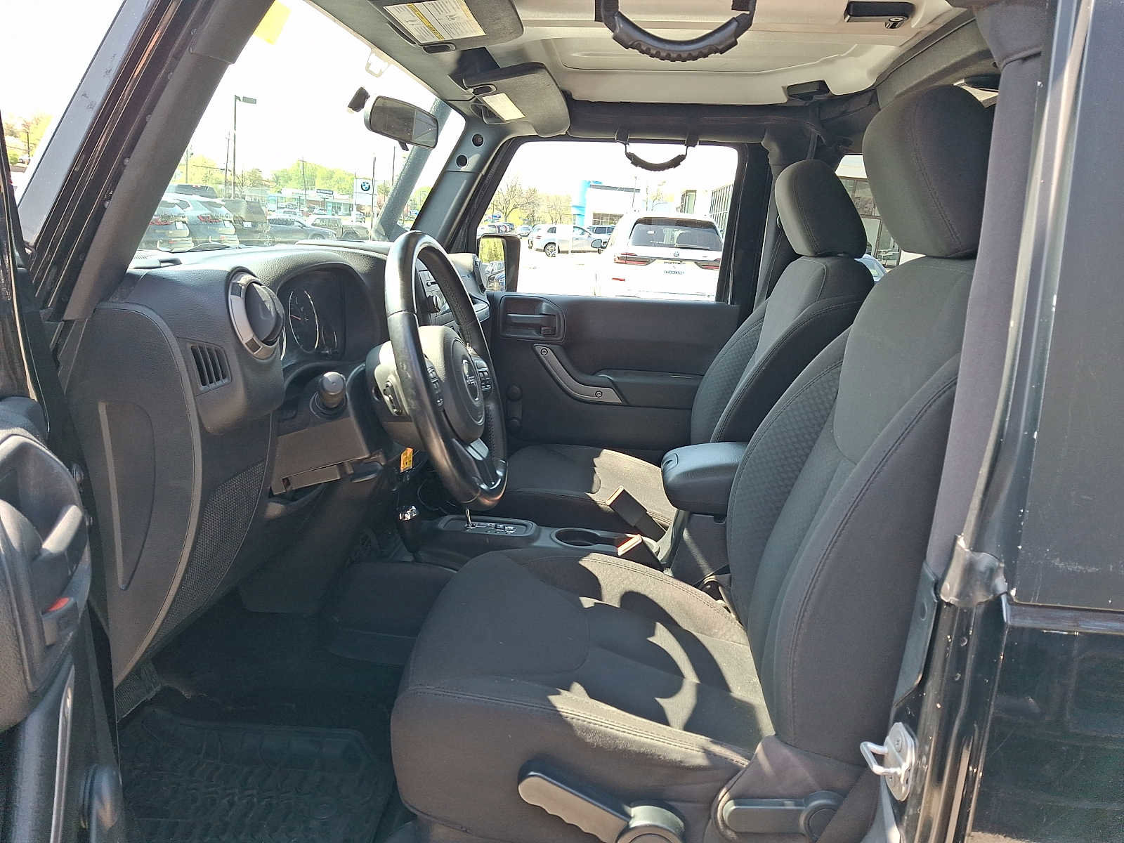 Used 2015 Jeep Wrangler Sport AWD/4WD image 12
